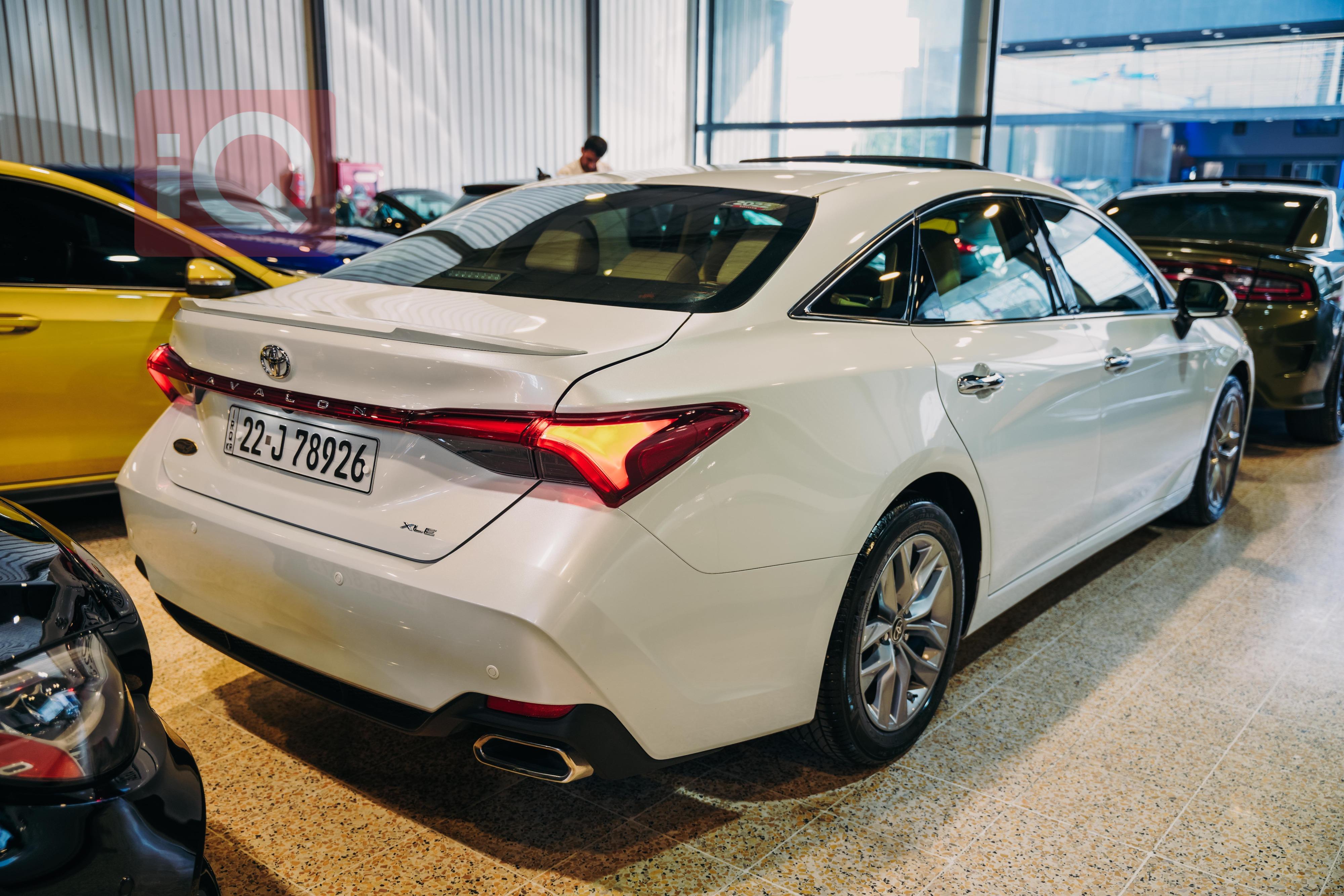 Toyota Avalon